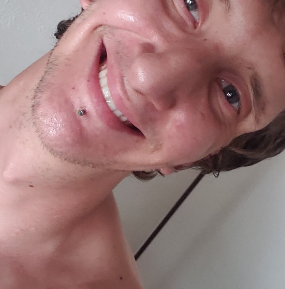 Meet your Posher, Brandon - Picture 1 of 1